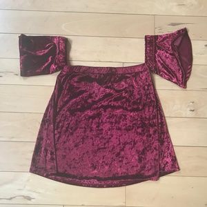 Crushed velvet cold-shoulder top